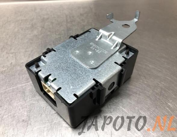 Switch for central lock TOYOTA AURIS (_E15_), TOYOTA AURIS Estate (_E18_), TOYOTA AURIS (_E18_)