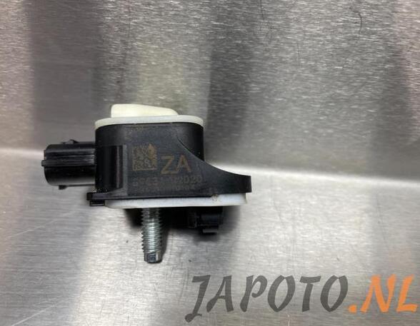 Sensor für Airbag Toyota Corolla Schrägheck E21 8983A02020 P16082698