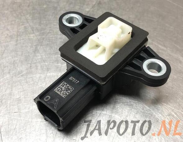 
Airbag Sensor von einem Suzuki Baleno
