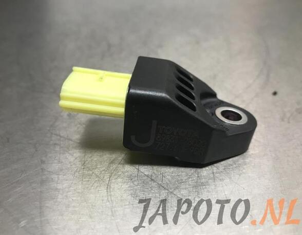 Sensor für Airbag Lexus CT  8983128020 P15946627