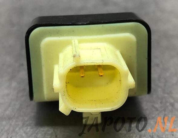 
Airbag Sensor von einem Toyota IQ
