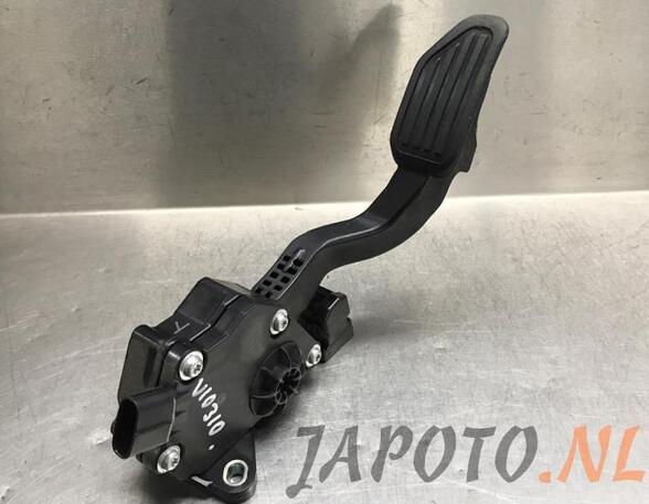 Accelerator pedal TOYOTA VERSO S (_P12_)