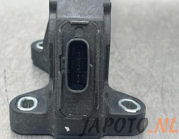 Accelerator pedal TOYOTA YARIS (_P13_)