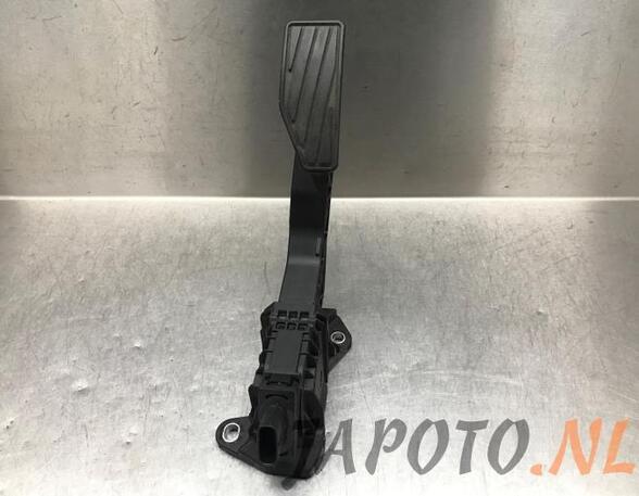 Accelerator pedal SUZUKI SWIFT V (AZ)