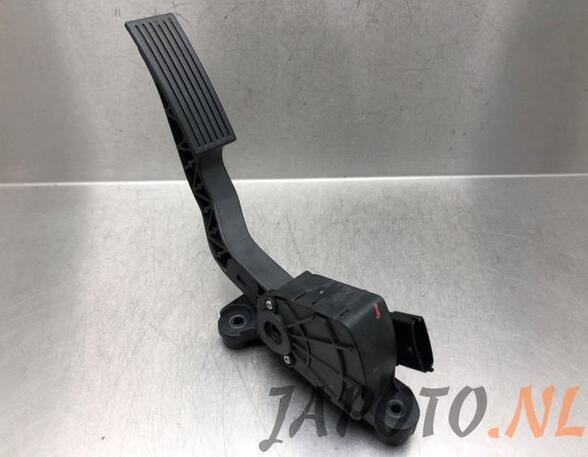 Accelerator pedal KIA VENGA (YN)