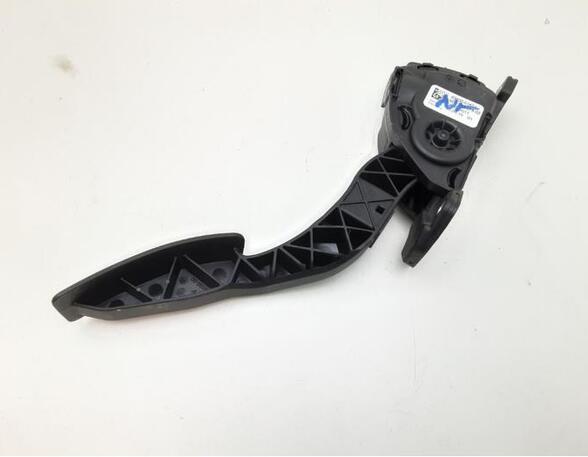 Accelerator pedal SUZUKI SPLASH (EX)