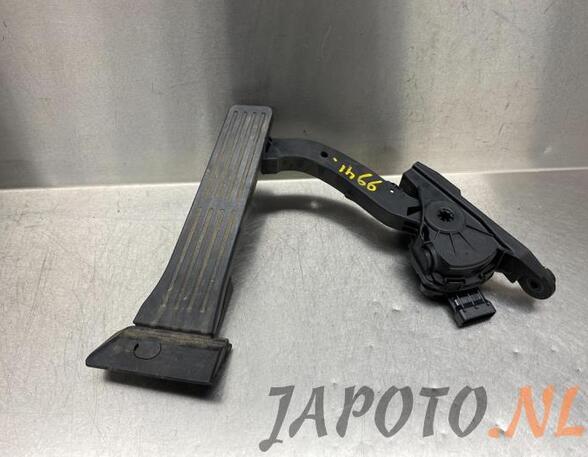 Accelerator pedal HYUNDAI i30 Estate (GD)