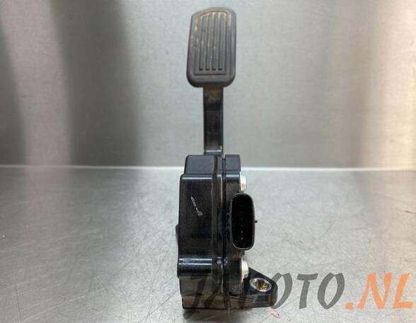 Accelerator pedal TOYOTA RAV 4 IV (_A4_)