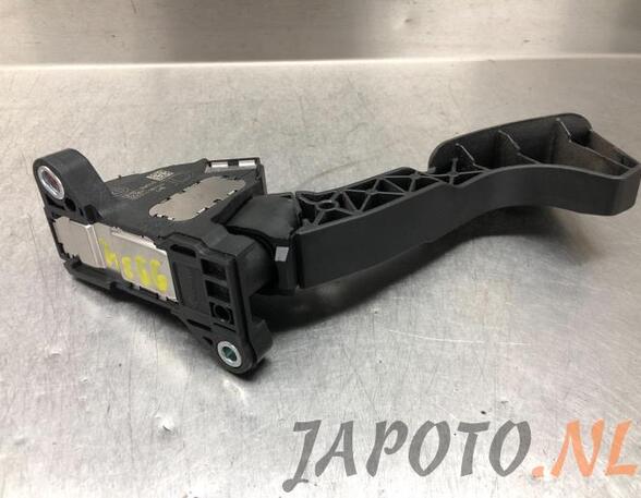 Accelerator pedal TOYOTA RAV 4 IV (_A4_)