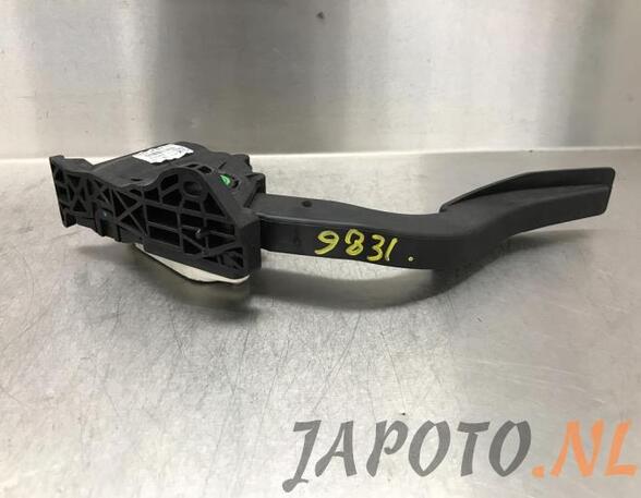 Accelerator pedal CHEVROLET AVEO Hatchback (T300)