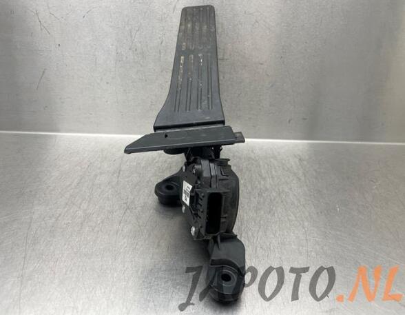 Accelerator pedal HYUNDAI i30 Estate (GD)