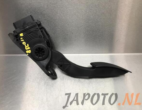 Accelerator pedal SUZUKI SPLASH (EX)