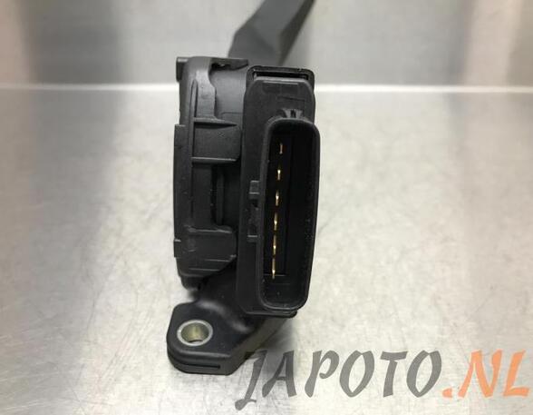 Accelerator pedal SUZUKI SPLASH (EX)