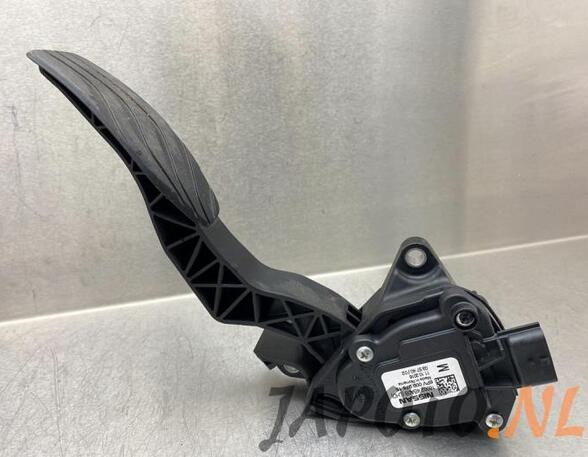 Accelerator pedal NISSAN QASHQAI II SUV (J11, J11_)