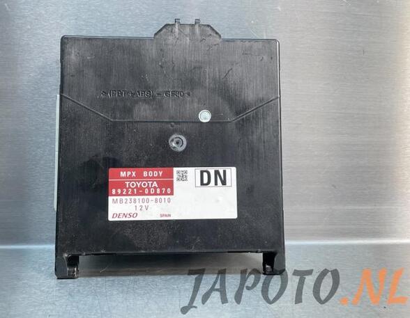 Control unit central electric (BCM) TOYOTA YARIS (_P13_)