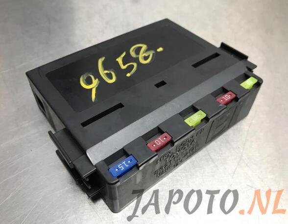 Control unit central electric (BCM) LEXUS IS C (GSE2_)