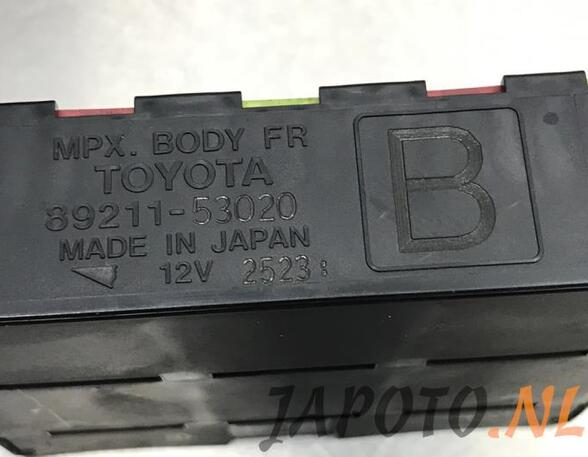 Control unit central electric (BCM) LEXUS IS C (GSE2_)