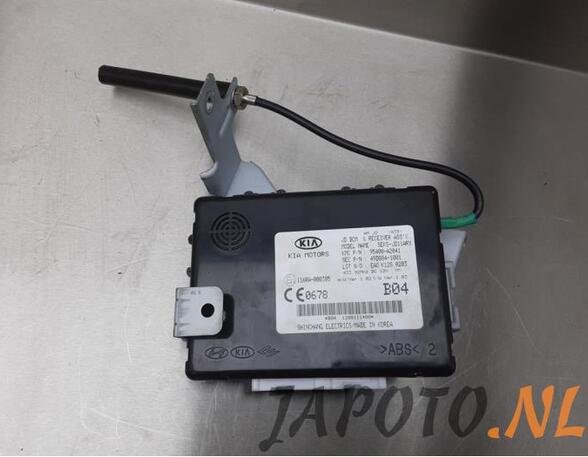 Control unit central electric (BCM) KIA CEE'D Sportswagon (JD)