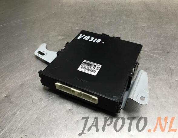 Control unit central electric (BCM) TOYOTA VERSO S (_P12_)