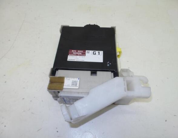 Control unit central electric (BCM) TOYOTA PRIUS (_W3_)