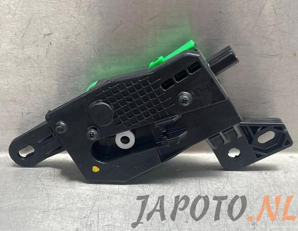 Servomotor for fuel filler flap HYUNDAI i30 (GD), HYUNDAI i30 Coupe