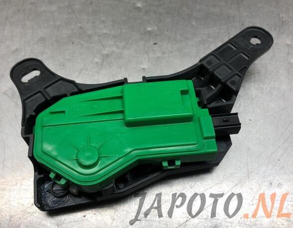 Servomotor for fuel filler flap KIA CEE'D Sportswagon (JD)