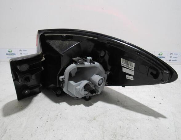 Rückleuchte links Renault Captur  265557367R P14263097