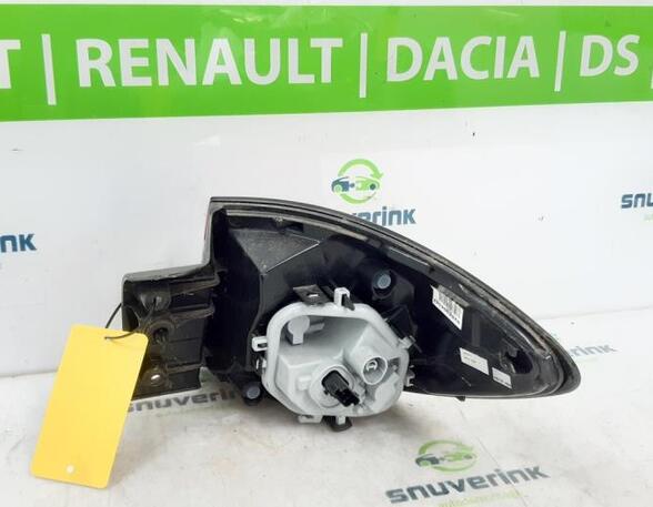 Rückleuchte links Renault Captur  265557367R P17440429