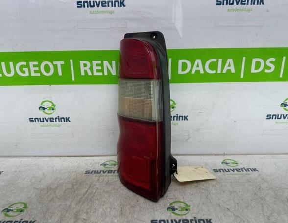 Combination Rearlight TOYOTA HIACE IV Bus (_H1_), TOYOTA HIACE IV Van (__H1_, __H2_), TOYOTA HIACE IV Bus (__H1_, __H2_)