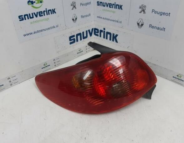 Combination Rearlight PEUGEOT 206 Hatchback (2A/C), PEUGEOT 206 Saloon, PEUGEOT 206 SW (2E/K)