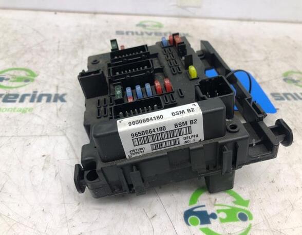 Fuse Box PEUGEOT 307 Break (3E), PEUGEOT 307 SW (3H)