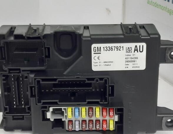 Fuse Box OPEL CORSA D (S07)