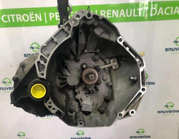 Schaltgetriebe Renault Twingo III BCM 320103058R P8918502