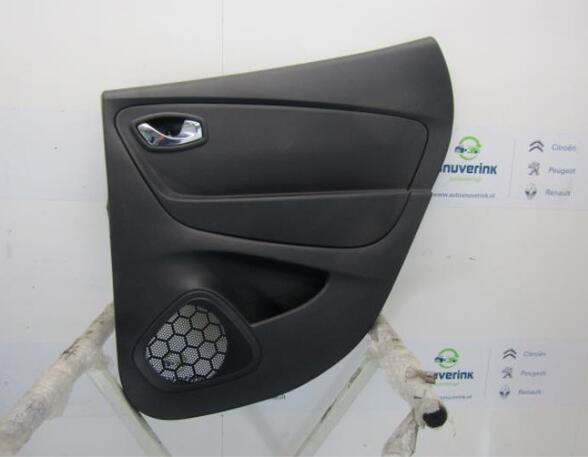 Türverkleidung rechts hinten Renault Captur  829A08594R P11944935