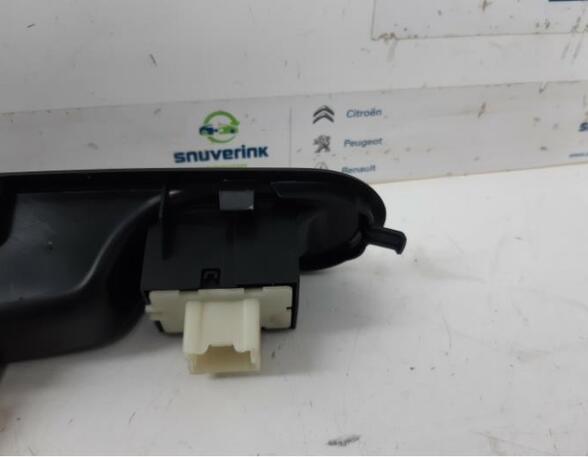 Switch for window winder RENAULT Twingo III (BCM)