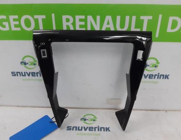 Trim Strip Bumper PEUGEOT 208 II (UB_, UP_, UW_, UJ_)