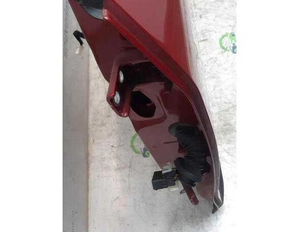 Tür links hinten Peugeot 2008  9802969780 P19607549