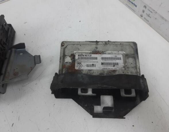 Control unit for engine RENAULT Espace IV (JK0/1)