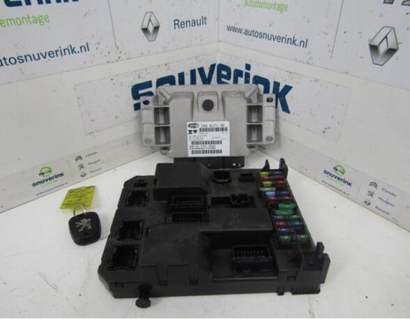 Control unit for engine PEUGEOT 307 Break (3E), PEUGEOT 307 SW (3H)