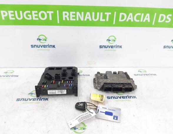 Control unit for engine PEUGEOT 206 Schrägheck (2A/C)