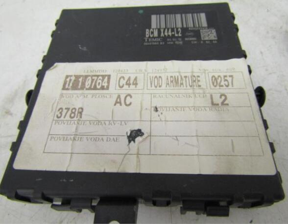 Control unit for engine RENAULT TWINGO II (CN0_)