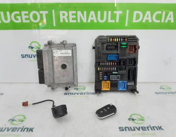 Control unit for engine OPEL CORSA F (P2JO)