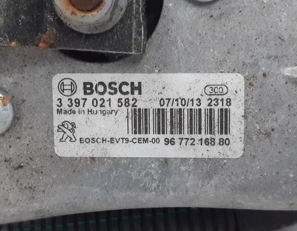 Wischermotor links Peugeot 308 II  9810327980 P17084606