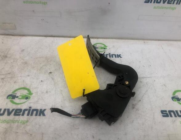 Accelerator pedal RENAULT MEGANE IV Grandtour (K9A/M/N_)