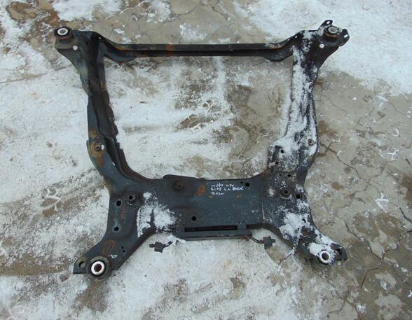 Front Axle VOLVO V70 III (135)