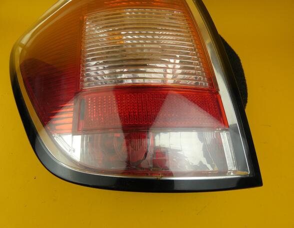 Combination Rearlight OPEL ASTRA H Estate (A04)