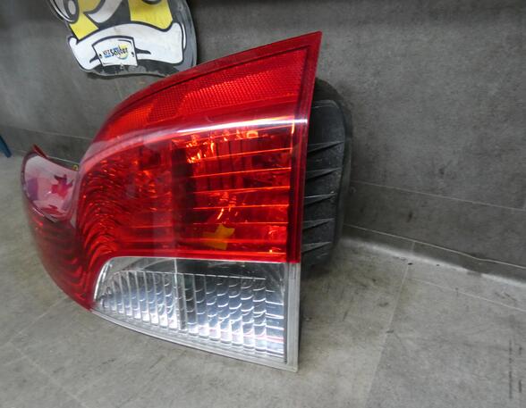 Combination Rearlight VOLVO V50 (545)