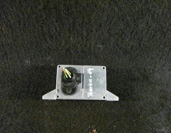 Fuse Box VW TOURAN (1T1, 1T2)