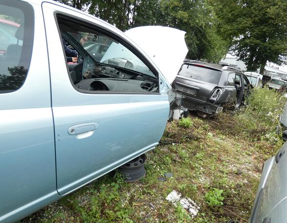 Tür vorne rechts Yaris Light blue 8RO Toyota Yaris  (Typ:SCP10/12/NCP10/13/NLP10) Yaris