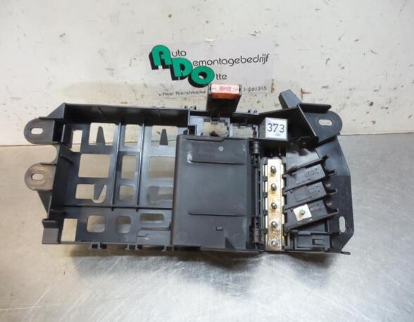 Fuse Box AUDI A6 (4F2, C6)